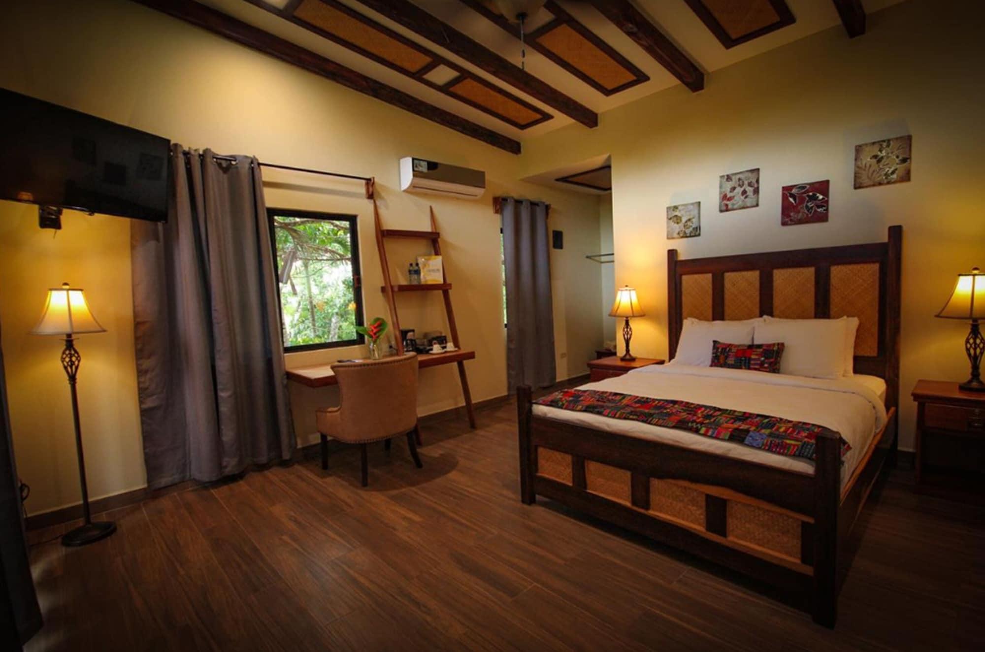 Windy Hill Resort San Ignacio Exteriör bild